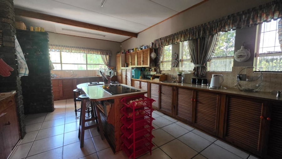 3 Bedroom Property for Sale in Hartbeesfontein North West